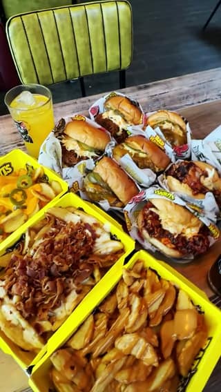 BBQ | STREET FOOD | TALLINN