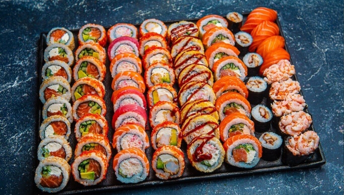 Brezza Sushi rikkalikud assortiid peolauale -35%