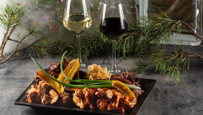 Grillköttsortiment för två med drycker på restaurang Repa