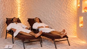 Rentouttava päiväspa kahdelle "Aeg maha" hotellissa Park Inn by Radisson Meriton Conference & Spa Hotel Tallinn jopa -38%