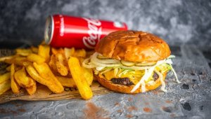 BurX burgerikombo koos joogiga -30%
