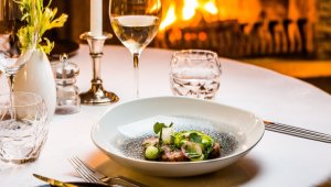 3-курсовий вечеря для двох у розкішному ресторані Schlößle 5⭐️⭐️⭐️⭐️⭐️