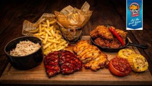 BabyBack Ribs & BBQ rikkalik lihavalik kahele koos veini või mahlaga