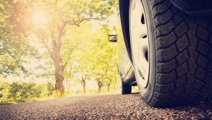 Däckbyte på Turborehv