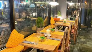 Õhtusöök kahele restoranis Vana Toomas