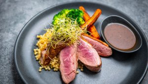 4-кігулінний вечірній ужин для двох в старому місті у ресторані Pika Jala