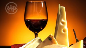 Pamatmaišas apmācība ''Upe un Dzēriens'' SIP vīna un alus veikalā Tallinā Telliskivis