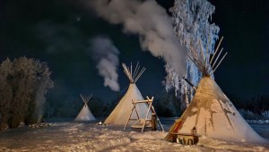 Romantic Moments in Indian Village – ''In Love with Red Skins''